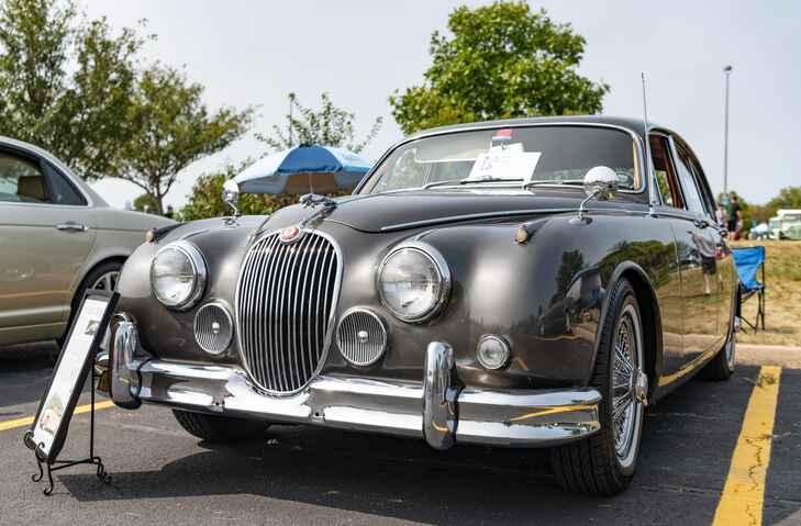 Jaguar Paint Correction Services in Niagara Falls