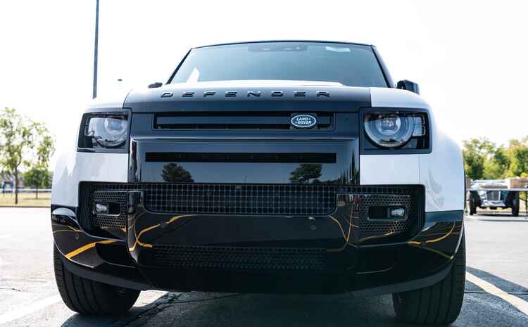 Land Rover Paint Correction Services in Niagara Falls